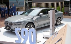 Cận cảnh Volvo S90 Recharge vừa ra mắt tại Việt Nam, giá từ 2,89 tỷ đồng