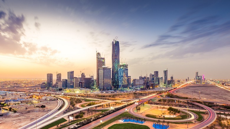 Saudi Arabia giàu có không chỉ nhờ dầu mỏ