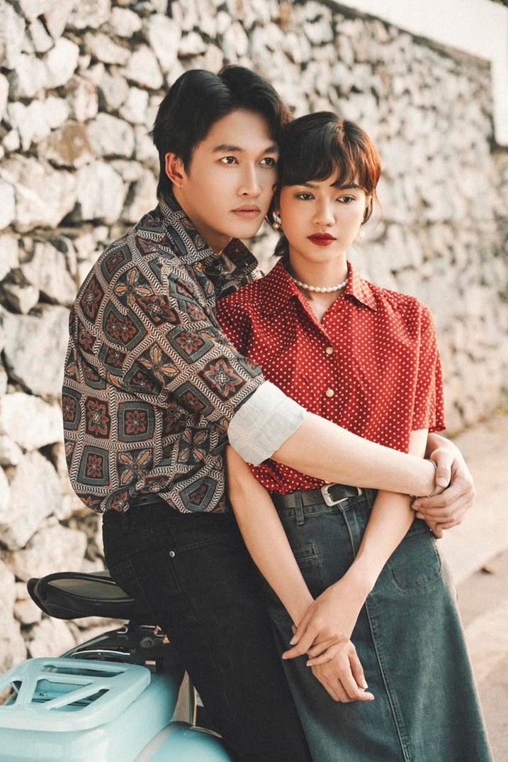 Gặp em ngày nắngdự kiến dài 16 tập, Đình Tú và Anh Đào