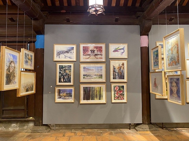 Khai mạc triển lãm tranh màu nước lớn nhất tại Việt Nam Khai mạc triển lãm tranh màu nước lớn nhất tại Việt Nam