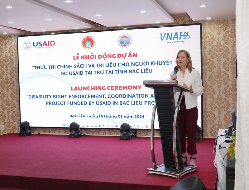 Hoa Kỳ mở rộng chương trình hỗ trợ người khuyết tật tại tỉnh Bạc Liêu Hoa Kỳ mở rộng chương trình hỗ trợ người khuyết tật tại tỉnh Bạc Liêu