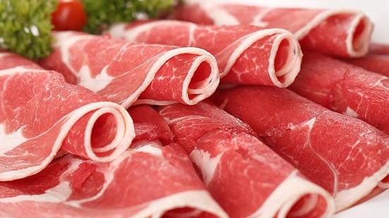 Giá heo hơi hôm nay 4/9: Miền Bắc tăng nhẹ ở một số địa phương; miền Trung và Nam đi ngang