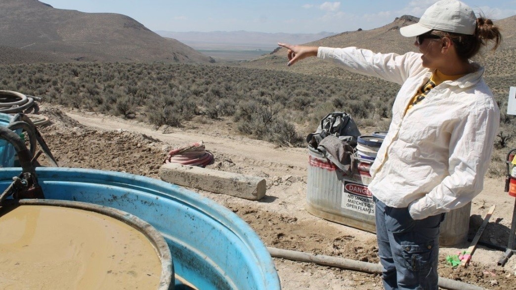 Chi hơn 2 tỷ USD thúc đẩy ngành công nghiệp xe điện, Mỹ quyết không để Trung Quốc 'vượt mặt'