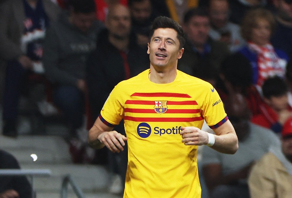 La Liga: Hình ảnh trận đấu Robert Lewandowski tỏa sáng rực rỡ, Barca thắng đậm Atletico