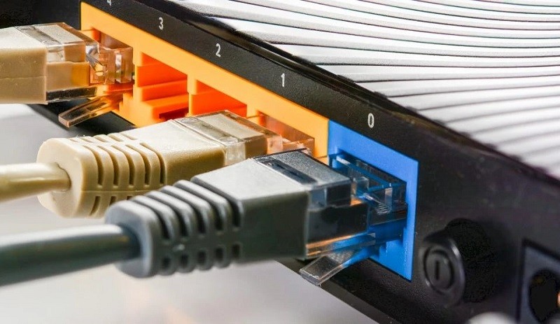 Quy định về tốc độ băng rộng cố định mới của Mỹ cao hơn 4 lần so với chuẩn cũ. Quy định về tốc độ băng rộng cố định mới của Mỹ cao hơn 4 lần so với chuẩn cũ.