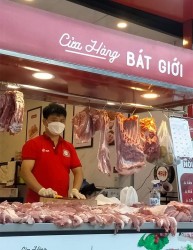 Giá heo hơi hôm nay 19/3: Giá heo hơi đi ngang ở mốc cao; giá thịt thế giới tăng nhẹ