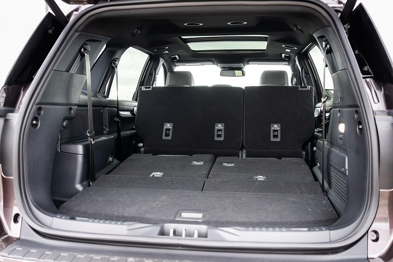 Cận cảnh Ford Everest Platinum 2024 vừa ra mắt tại Thái Lan, giá 1,58 tỷ đồng Cận cảnh Ford Everest Platinum 2024 vừa ra mắt tại Thái Lan, giá 1,58 tỷ đồng