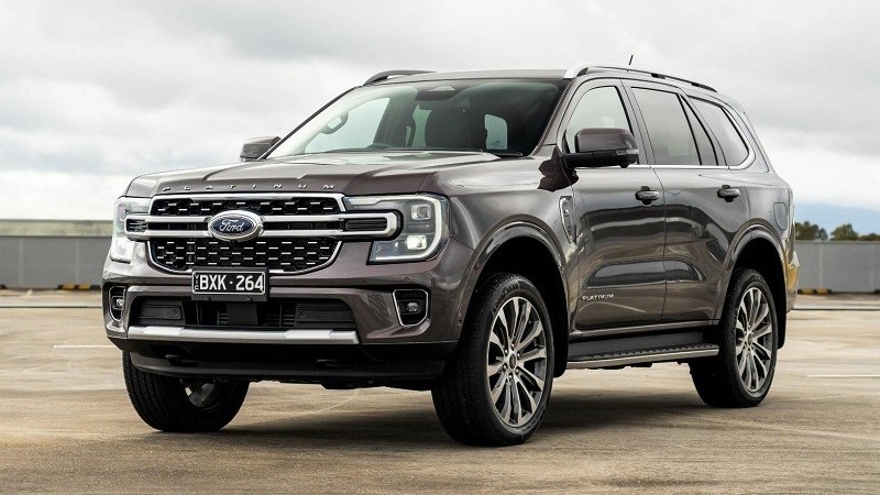 Cận cảnh Ford Everest Platinum 2024 vừa ra mắt tại Thái Lan, giá 1,58 tỷ đồng