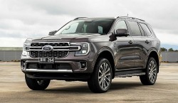 Cận cảnh Ford Everest Platinum 2024 vừa ra mắt tại Thái Lan, giá 1,58 tỷ đồng