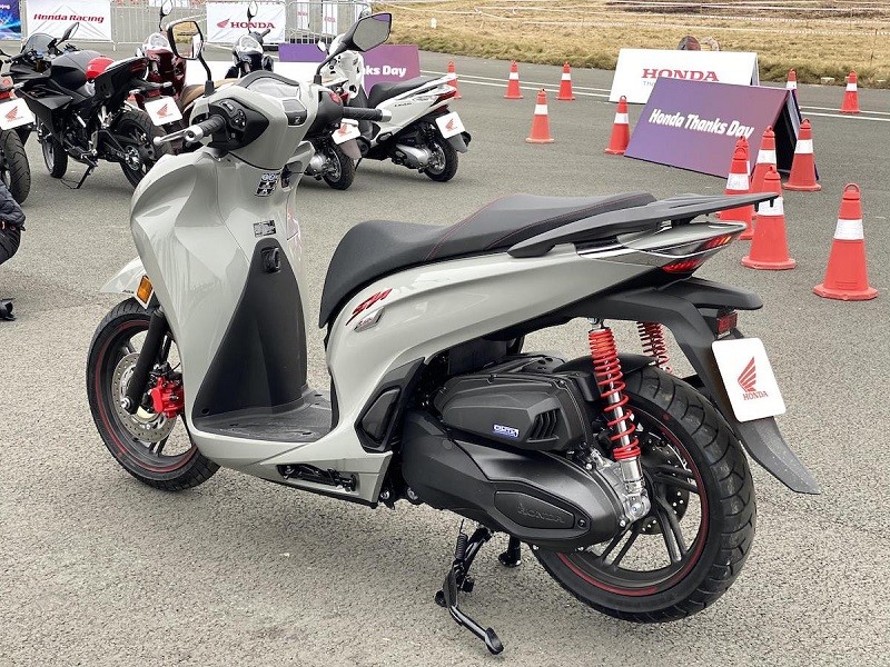 Honda SH350i giảm giá 3,5 triệu đồng dành cho khách chưa có bằng A2 Honda SH350i giảm giá 3,5 triệu đồng dành cho khách chưa có bằng A2