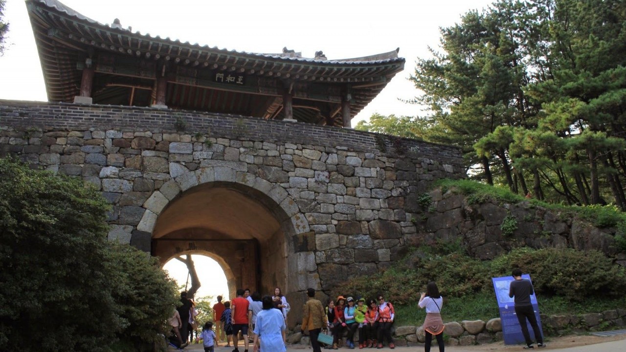 Pháo đài quân sự 2.000 năm tuổi của Hàn Quốc