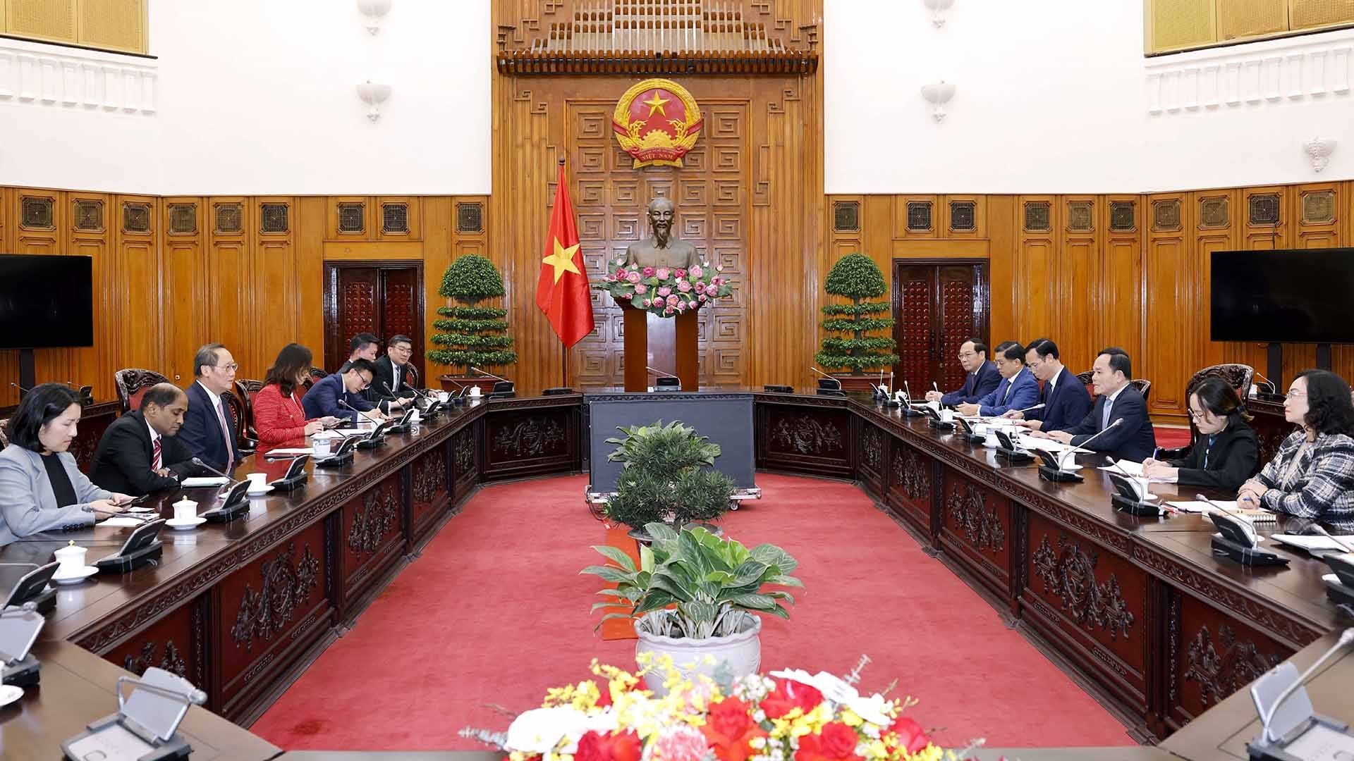 Đưa quan hệ Đối tác chiến lược Việt Nam-Singapore tiếp tục phát triển sâu rộng hơn, thực chất hơn