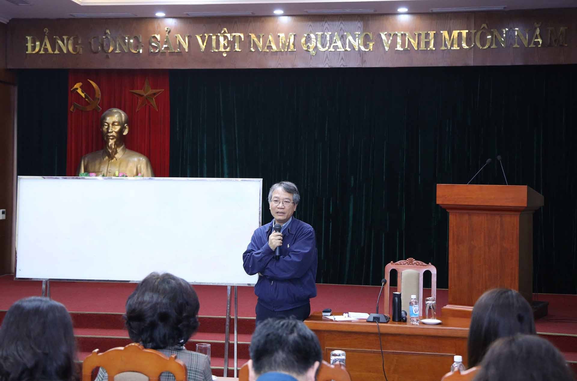 Khai giảng khóa bồi dưỡng kiến thức về quan hệ quốc tế và đường lối, chính sách dành cho công chức, viên chức Ban Đối ngoại Trung ương