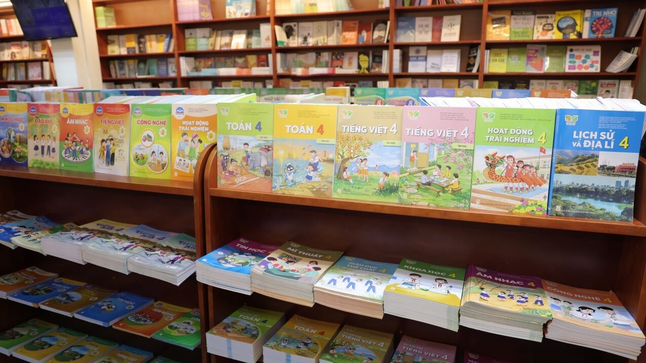 Chính phủ yêu cầu xây dựng bảng lương, phụ cấp giáo viên