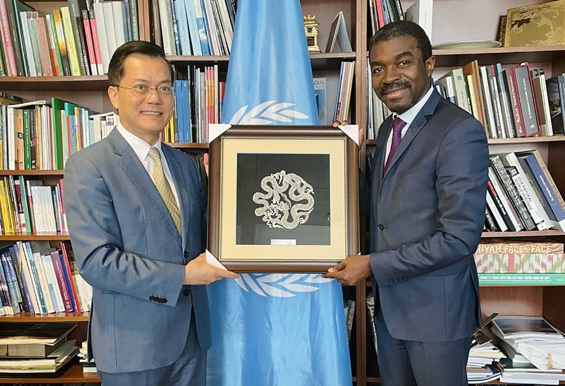 Việt Nam tiếp tục phát huy vai trò thành viên tích cực, có trách nhiệm tại UNESCO Việt Nam tiếp tục phát huy vai trò thành viên tích cực, có trách nhiệm tại UNESCO