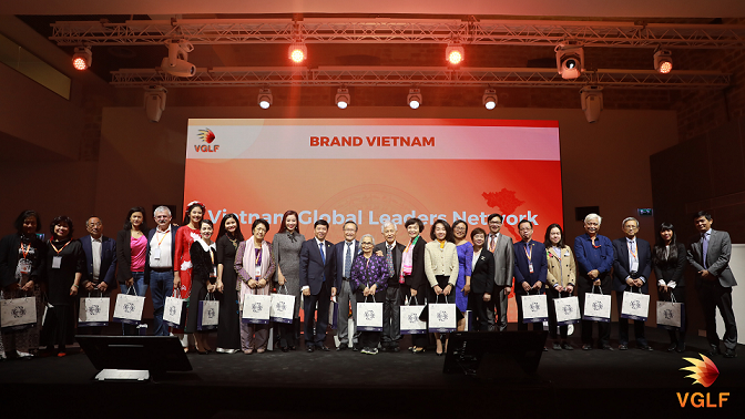 VGLF 2024 quy tụ nhiều nhà khoa học hàng đầu của Việt Nam trên thế giới VGLF 2024 quy tụ nhiều nhà khoa học hàng đầu của Việt Nam trên thế giới