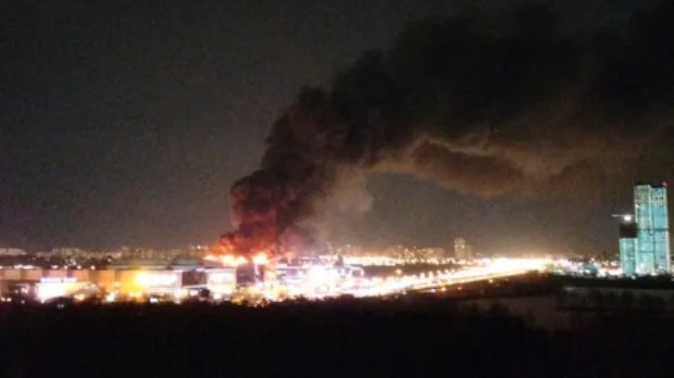 Nóng: Xả súng và nổ lớn gần thủ đô Nga