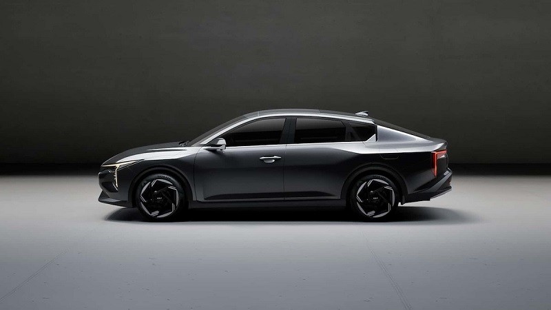 Thiết kế của K4 theo phong cách sedan coupe trẻ trung. Thiết kế của K4 theo phong cách sedan coupe trẻ trung.