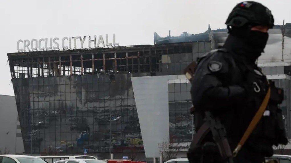 Vụ tấn công tại Moscow: Con số thiệt mạng lên tới gần 100 người; nghi phạm có liên lạc với Ukraine