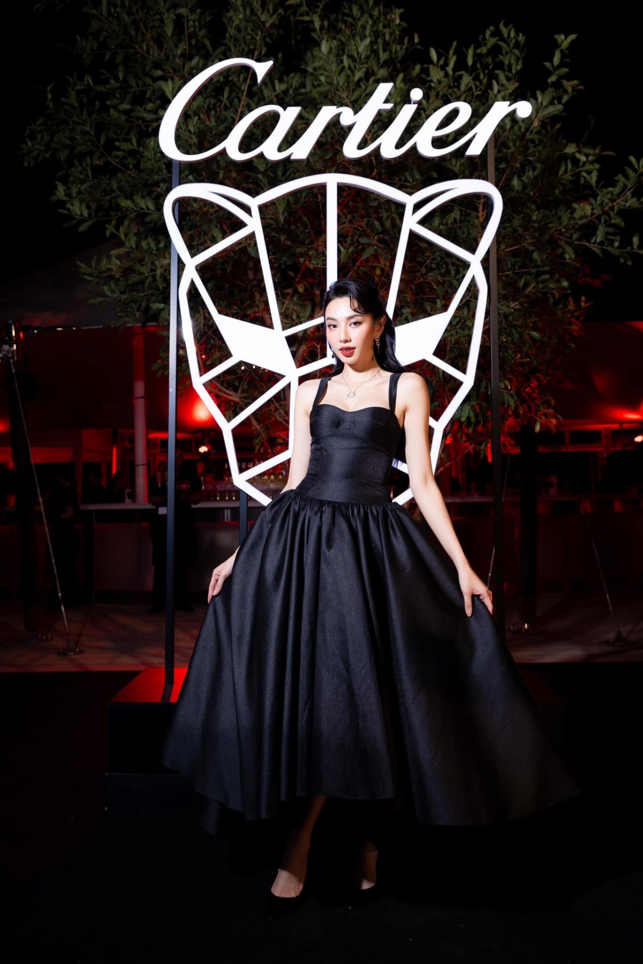 Nguyễn Thúc Thùy Tiên