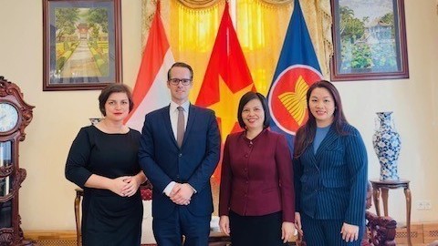 Truyền thông Hungary mong muốn đăng tải thêm thông tin về thành tựu phát triển của Việt Nam