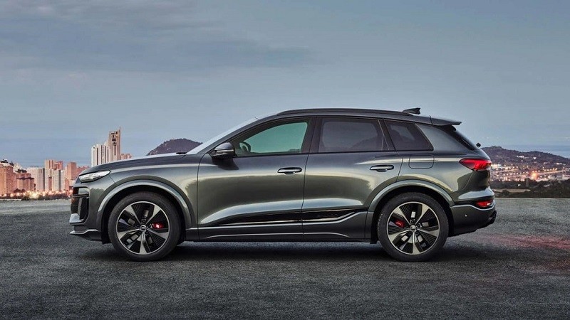 Cận cảnh bộ đôi SUV hạng sang Audi Q6 E-Tron và SQ6 E-Tron vừa ra mắt Cận cảnh bộ đôi SUV hạng sang Audi Q6 E-Tron và SQ6 E-Tron vừa ra mắt