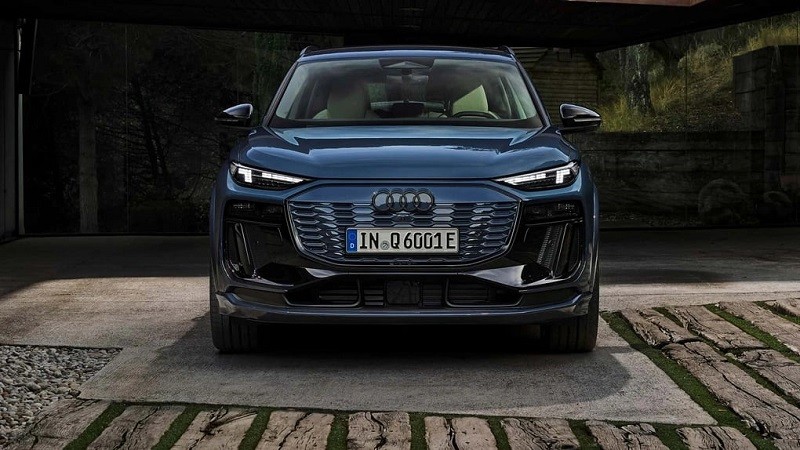 Cận cảnh bộ đôi SUV hạng sang Audi Q6 E-Tron và SQ6 E-Tron vừa ra mắt Cận cảnh bộ đôi SUV hạng sang Audi Q6 E-Tron và SQ6 E-Tron vừa ra mắt