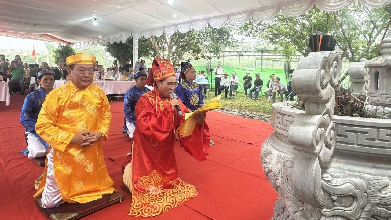 Kỷ niệm 602 năm ngày mất Hoàng đế Hồ Quý Ly: Tái hiện nghi lễ tế Đàn Nam Giao