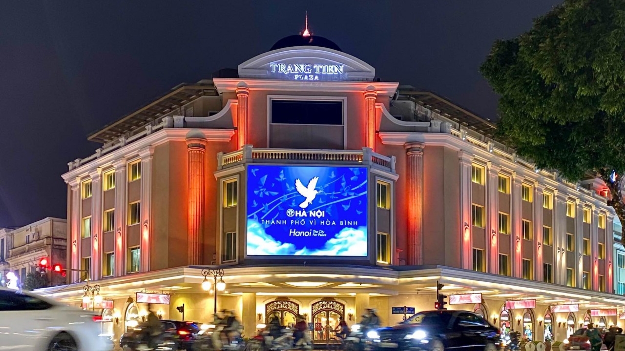 Hà Nội hưởng ứng Giờ Trái đất 2025: Chuyển dịch xanh - tương lai xanh