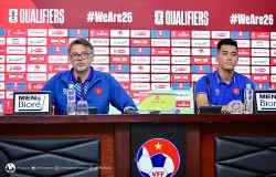 HLV Philippe Troussier, HLV Shin Tae Yong họp báo trước trận đấu Việt Nam và Indonesia