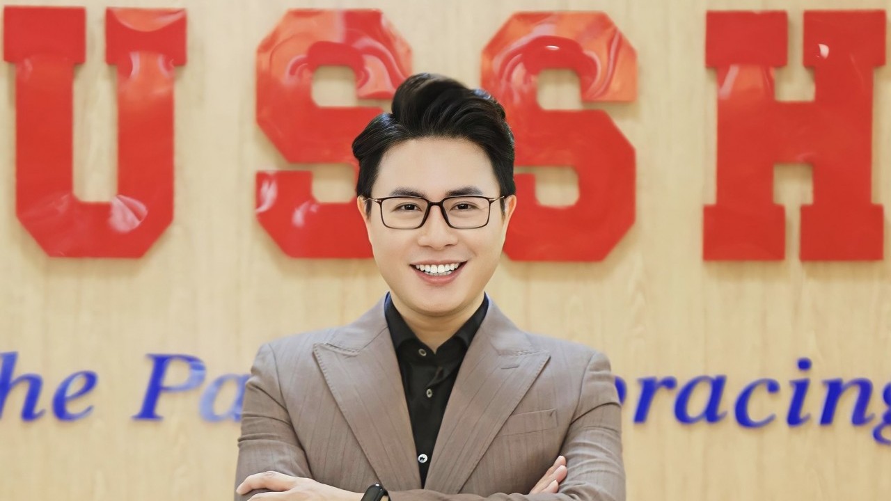 TS. Trịnh Lê Anh: Để người Việt trẻ 'bơi' được trong môi trường quốc tế