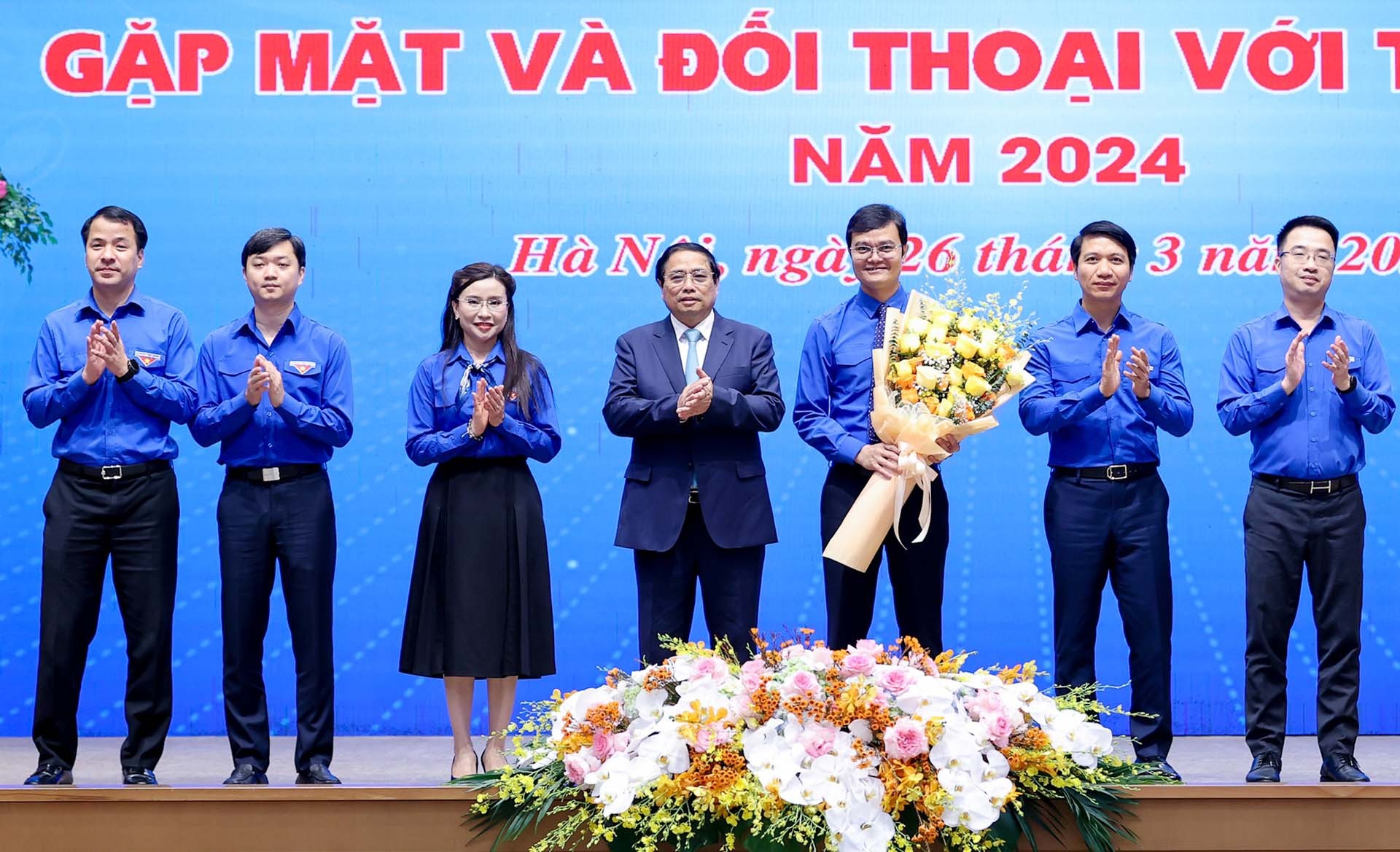 Thủ tướng Phạm Minh Chính chủ trì hội nghị gặp mặt và đối thoại với thanh niên Thủ tướng Phạm Minh Chính chủ trì hội nghị gặp mặt và đối thoại với thanh niên