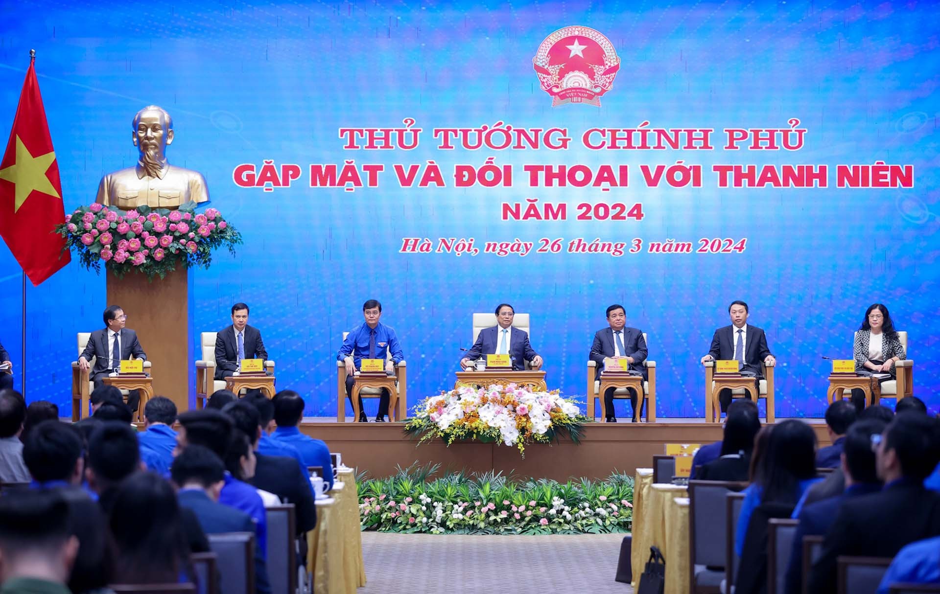 Thủ tướng Phạm Minh Chính chủ trì hội nghị gặp mặt và đối thoại với thanh niên Thủ tướng Phạm Minh Chính chủ trì hội nghị gặp mặt và đối thoại với thanh niên