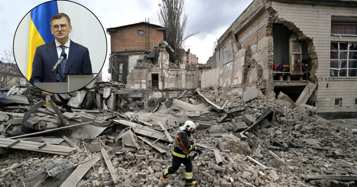 Ngoại trưởng Ukraine: Thừa nhận uy lực một vũ khí Nga 'làm mưa làm gió' khiến Kiev mất ưu thế, vui vì tuyên bố điều quân của Tổng thống Pháp Ngoại trưởng Ukraine: Thừa nhận uy lực một vũ khí Nga 'làm mưa làm gió' khiến Kiev mất ưu thế, vui vì tuyên bố điều quân của Tổng thống Pháp