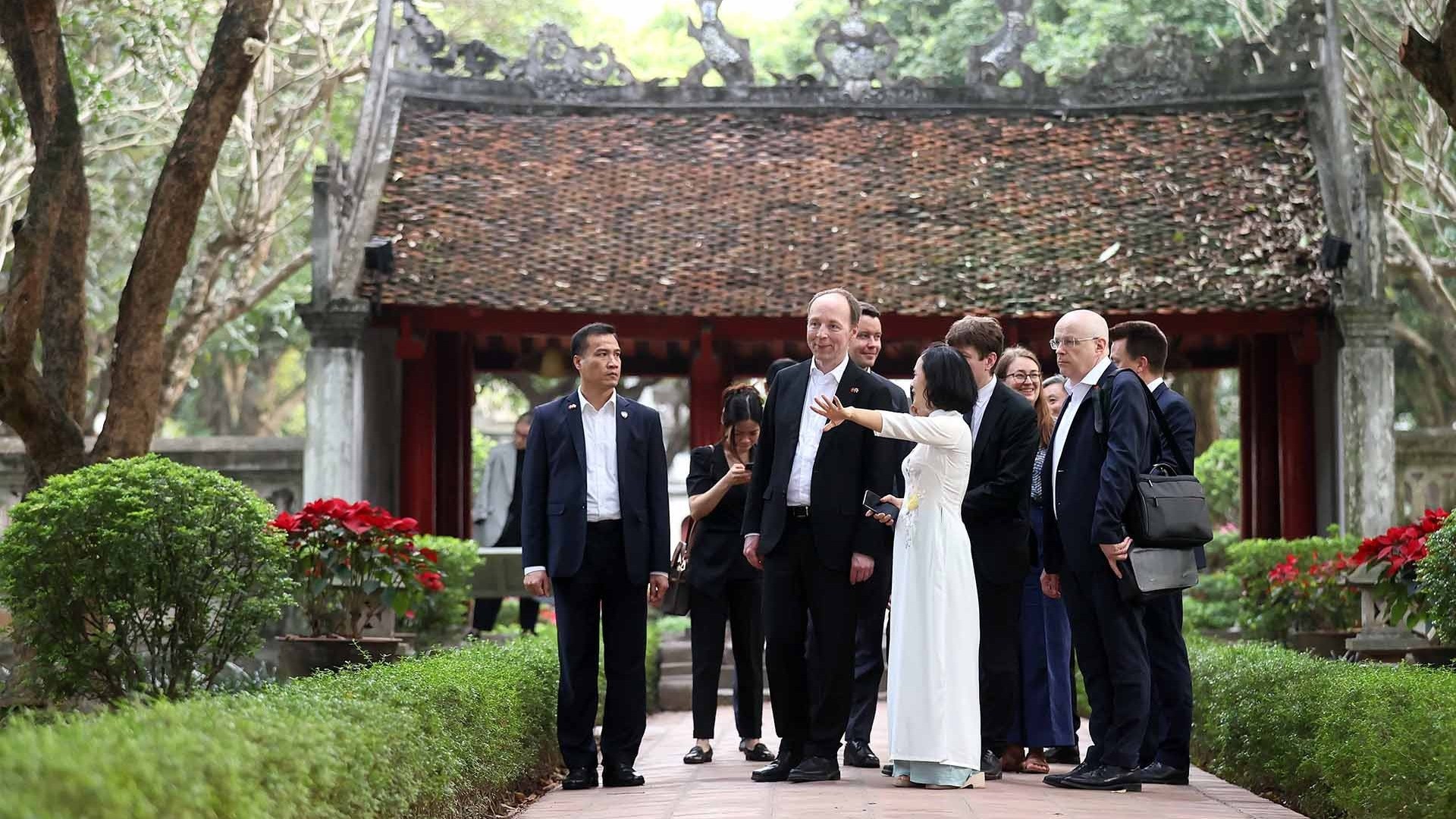 Hoạt động của Chủ tịch Quốc hội Phần Lan tại Việt Nam