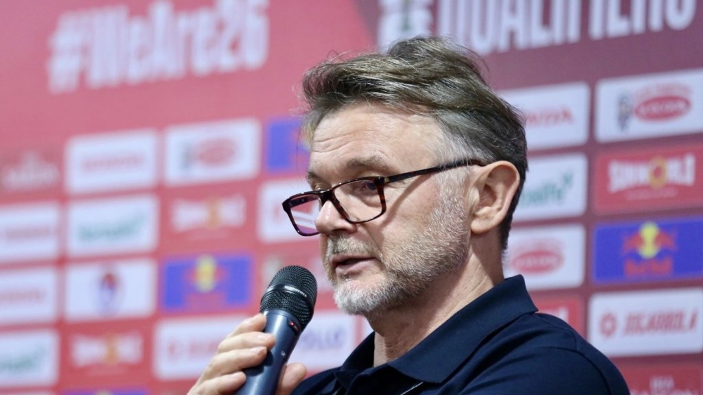 Lý do VFF không phải đền bù số tiền lớn sau khi chia tay HLV Philippe Troussier