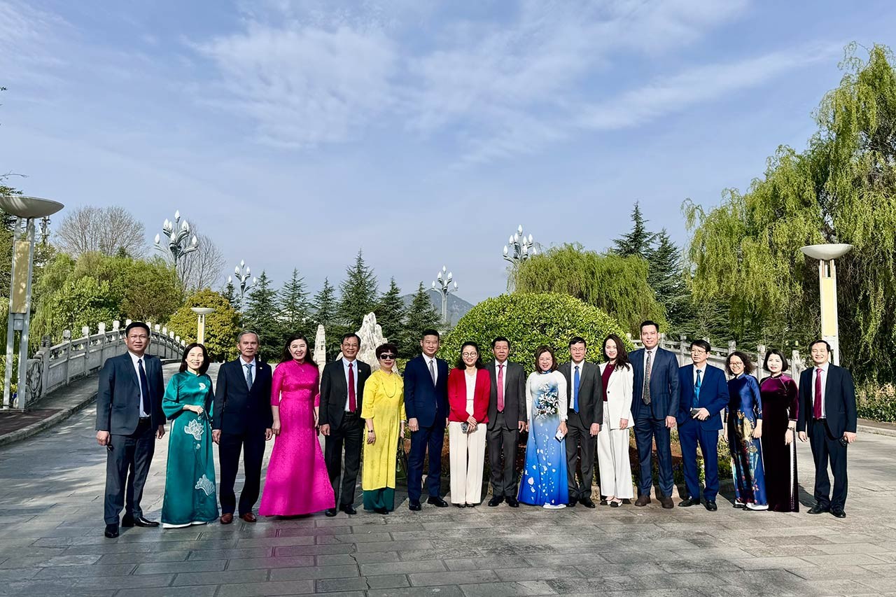 Giao lưu chia sẻ kinh nghiệm công tác ngoại vụ giữa các địa phương Việt Nam và tỉnh Vân Nam, Trung Quốc Tăng cường hợp tác địa phương Việt Nam và tỉnh Vân Nam, Trung Quốc