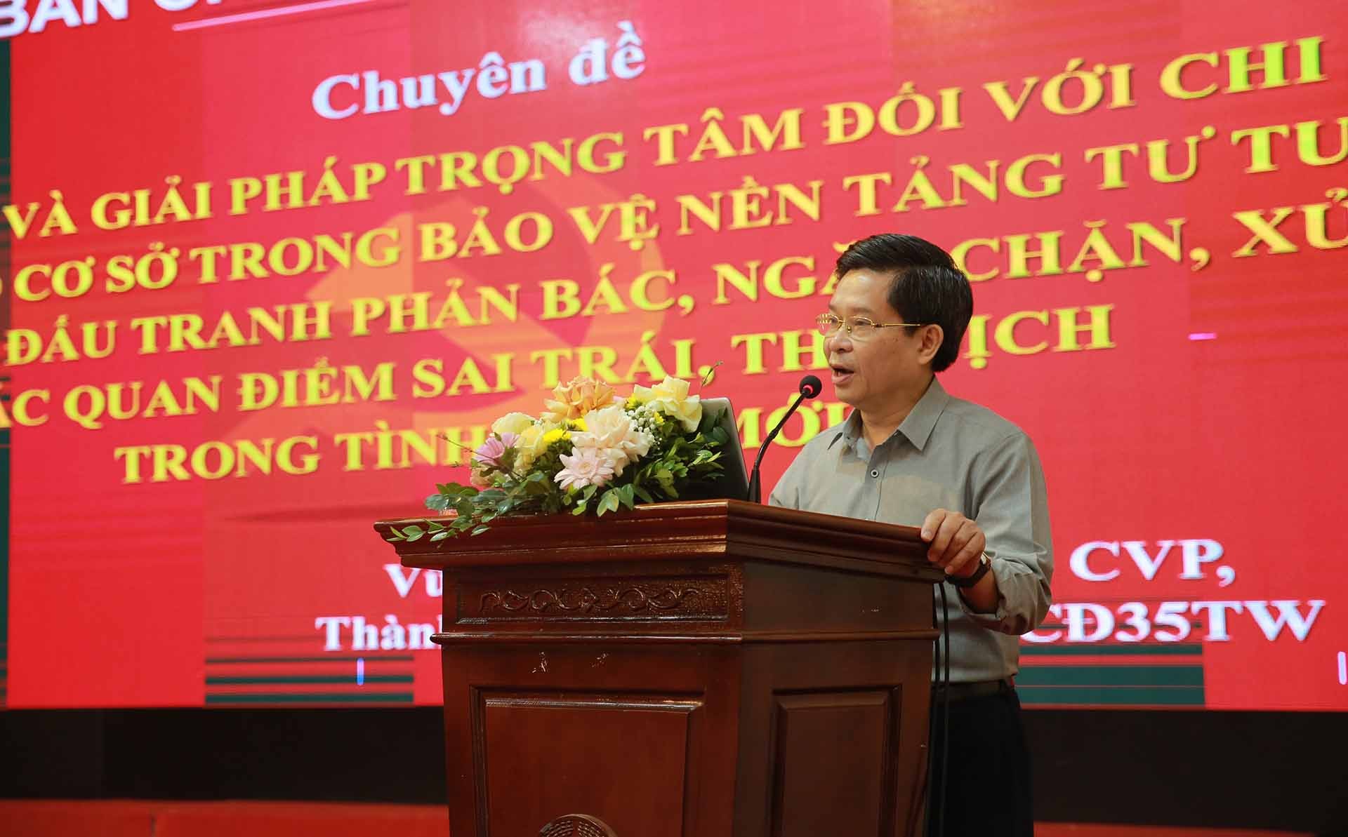 Đảng ủy Khối các cơ quan Trung ương khai giảng lớp bồi dưỡng nghiệp vụ công tác tư tưởng của Đảng Đảng ủy Khối các cơ quan Trung ương khai giảng lớp bồi dưỡng nghiệp vụ công tác tư tưởng của Đảng