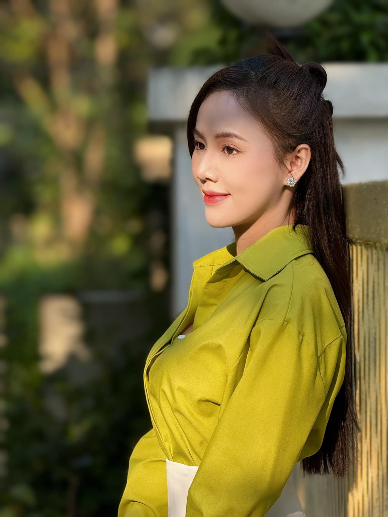 Diễn viên Minh Thu phim Lỡ hẹn với ngày xanh Diễn viên Minh Thu phim Lỡ hẹn với ngày xanh