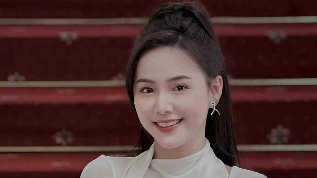 Vẻ ngoài cuốn hút của diễn viên Minh Thu phim Lỡ hẹn với ngày xanh