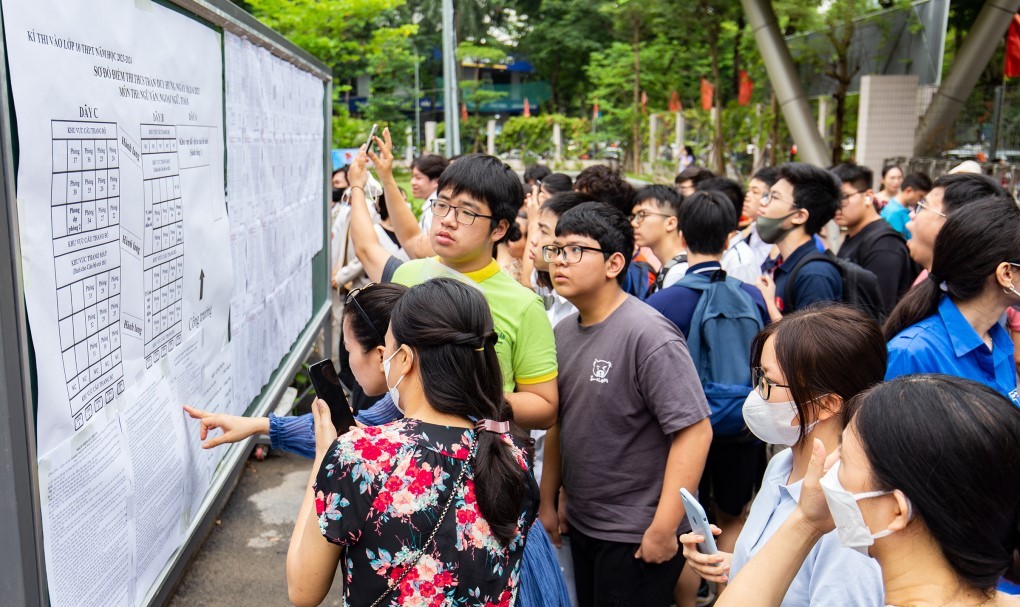 Trường THPT Chuyên Khoa học Tự nhiên tăng chỉ tiêu vào lớp 10 Trường THPT Chuyên Khoa học Tự nhiên tăng chỉ tiêu vào lớp 10