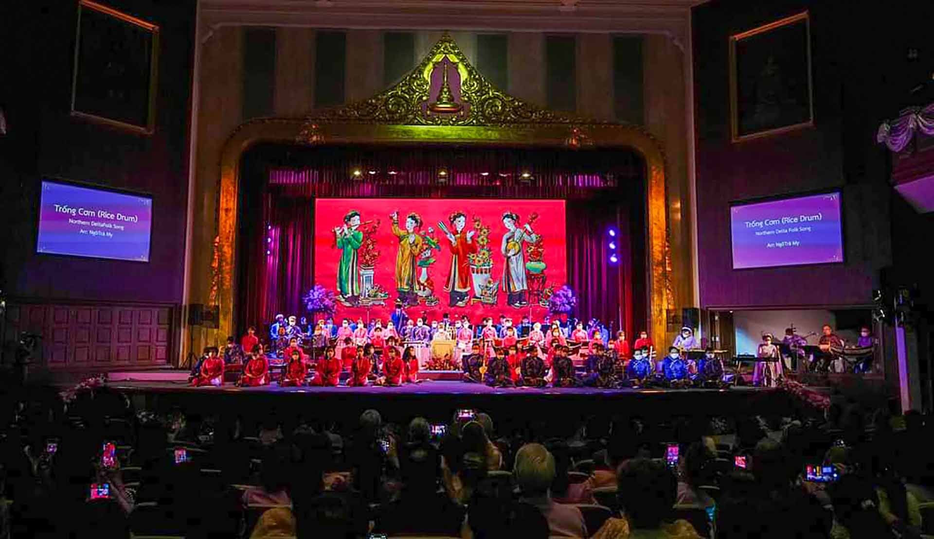 Công chúa Thái Lan sáng tác và trình diễn tác phẩm âm nhạc về Việt Nam Công chúa Thái Lan sáng tác và trình diễn tác phẩm âm nhạc về Việt Nam