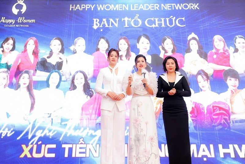 CEO Nguyễn Thu Hồng chia sẻ tại Hội nghị thượng đỉnh – Xúc tiến thương mại HWLN 2024.