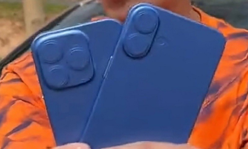 Mô hình 3D của iPhone 16 và iPhone 16 Pro. Mô hình 3D của iPhone 16 và iPhone 16 Pro.