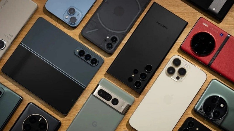 Thị trường smartphone toàn cầu sẽ khởi sắc trong năm 2024