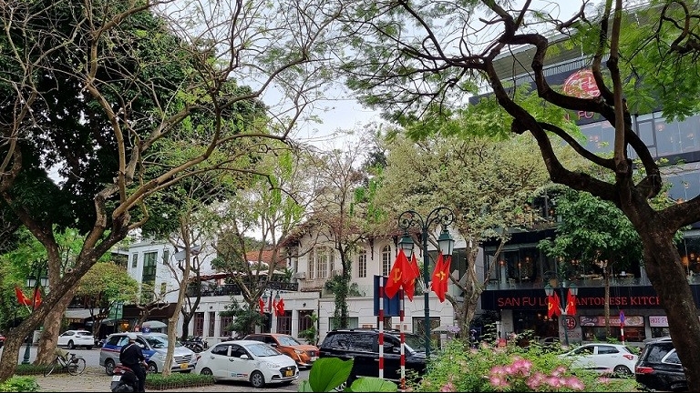 Thời tiết ngày 12/7: Thời tiết cả nước mát mẻ, thận trọng với mưa dông có khả năng lốc, sét và gió giật mạnh