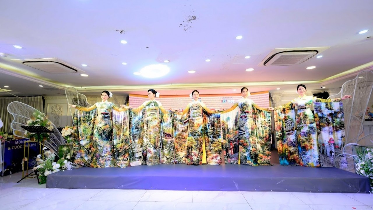 Ra mắt bộ sưu tập áo dài 'Về với cội nguồn', tôn vinh di sản văn hóa Việt