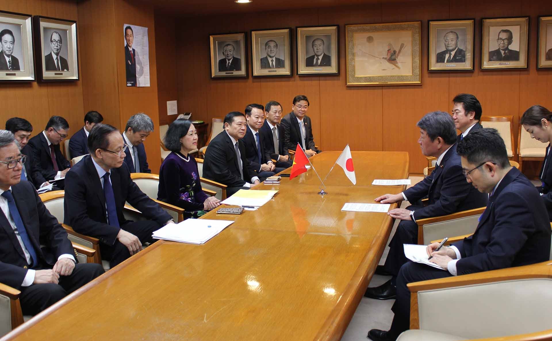 Đưa quan hệ Việt Nam-Nhật Bản phát triển sâu rộng, toàn diện, tương xứng với định vị, tầm mức mới Đưa quan hệ Việt Nam-Nhật Bản phát triển sâu rộng, toàn diện, tương xứng với định vị, tầm mức mới