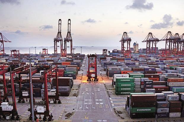 Kinh tế Trung Quốc sẽ 'hạ cánh cứng'? Kinh tế Trung Quốc sẽ 'hạ cánh cứng'?