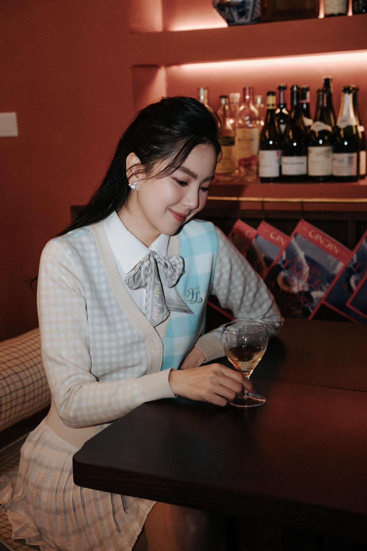 Nhan sắc MC Mai Ngọc